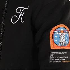 Sweat Capuche Space Exploration Avec Patchs Et Broderie 287 Noir - Final Club | Meilleure Vente 10 Sweat Capuche Space Exploration Avec Patchs Et Broderie 287 Noir - Final Club | Meilleure Vente -Final Club Soldes final club 196257 FINAL 287 20190913T152155 03