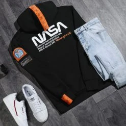 Sweat Capuche Space Exploration Avec Patchs Et Broderie 287 Noir - Final Club | Meilleure Vente 11 Sweat Capuche Space Exploration Avec Patchs Et Broderie 287 Noir - Final Club | Meilleure Vente -Final Club Soldes final club 196257 FINAL 287 20191022T104601 05