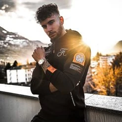 Sweat Capuche Space Exploration Avec Patchs Et Broderie 287 Noir - Final Club | Meilleure Vente 13 Sweat Capuche Space Exploration Avec Patchs Et Broderie 287 Noir - Final Club | Meilleure Vente -Final Club Soldes final club 196257 FINAL 287 20191216T142127 08