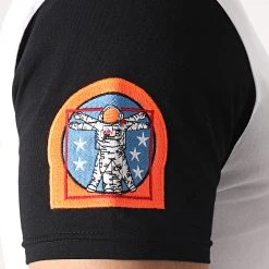 Tee Shirt Nasa Half Limited Edition Noir Blanc Détails Orange Fluo - Final Club 8 Tee Shirt Nasa Half Limited Edition Noir Blanc Détails Orange Fluo - Final Club -Final Club Soldes final club 248767 FINAL 551 20210225T152624 03