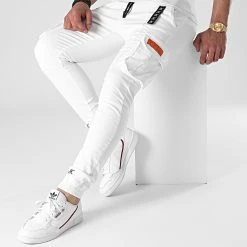 Pantalon Cargo 537 Blanc - Final Club | Confort & Style Urbain -Final Club Soldes final club 255121 FINAL 537 20210423T151120 03