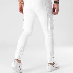 Pantalon Cargo 537 Blanc - Final Club | Confort & Style Urbain -Final Club Soldes final club 255121 FINAL 537 20210423T151122 04