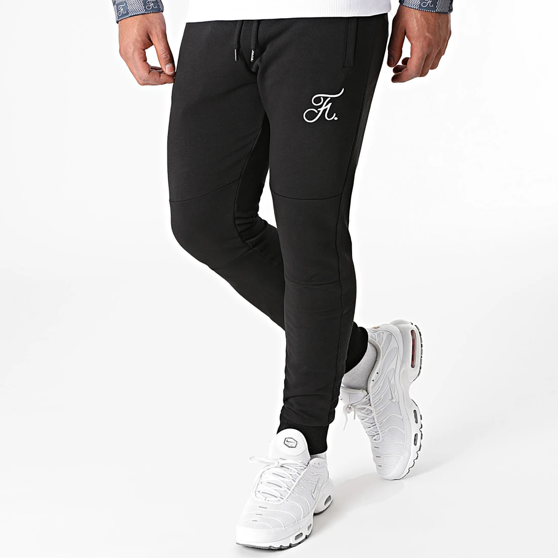 Ensemble de Survetement Damier Tricolore Blanc Gris Noir - Final Club 6 Ensemble de Survetement Damier Tricolore Blanc Gris Noir - Final Club – Image 4