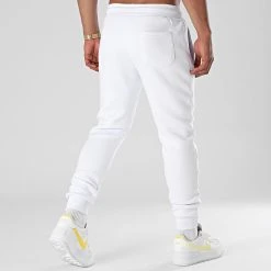 Meilleure vente 😍 Pantalon Jogging Premium Avec Broderie 650 Blanc de Final Club 💯 | Confort et Style -Final Club Soldes final club 263337 FINAL 650 20210615T075830 04
