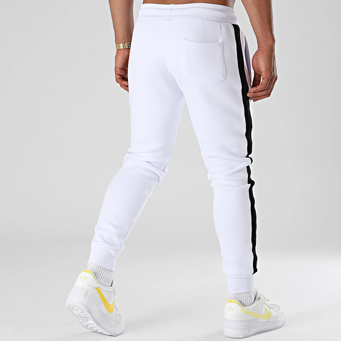 Pantalon Jogging Premium A Bande 658 Blanc - Final Club | Confort et Style 6 Pantalon Jogging Premium A Bande 658 Blanc - Final Club | Confort et Style – Image 4