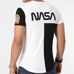 Tee Shirt Oversize Nasa Half Limited Edition 576 Noir Blanc - Final Club -Final Club Soldes final club 264377 FINAL 576 20210720T143647 04