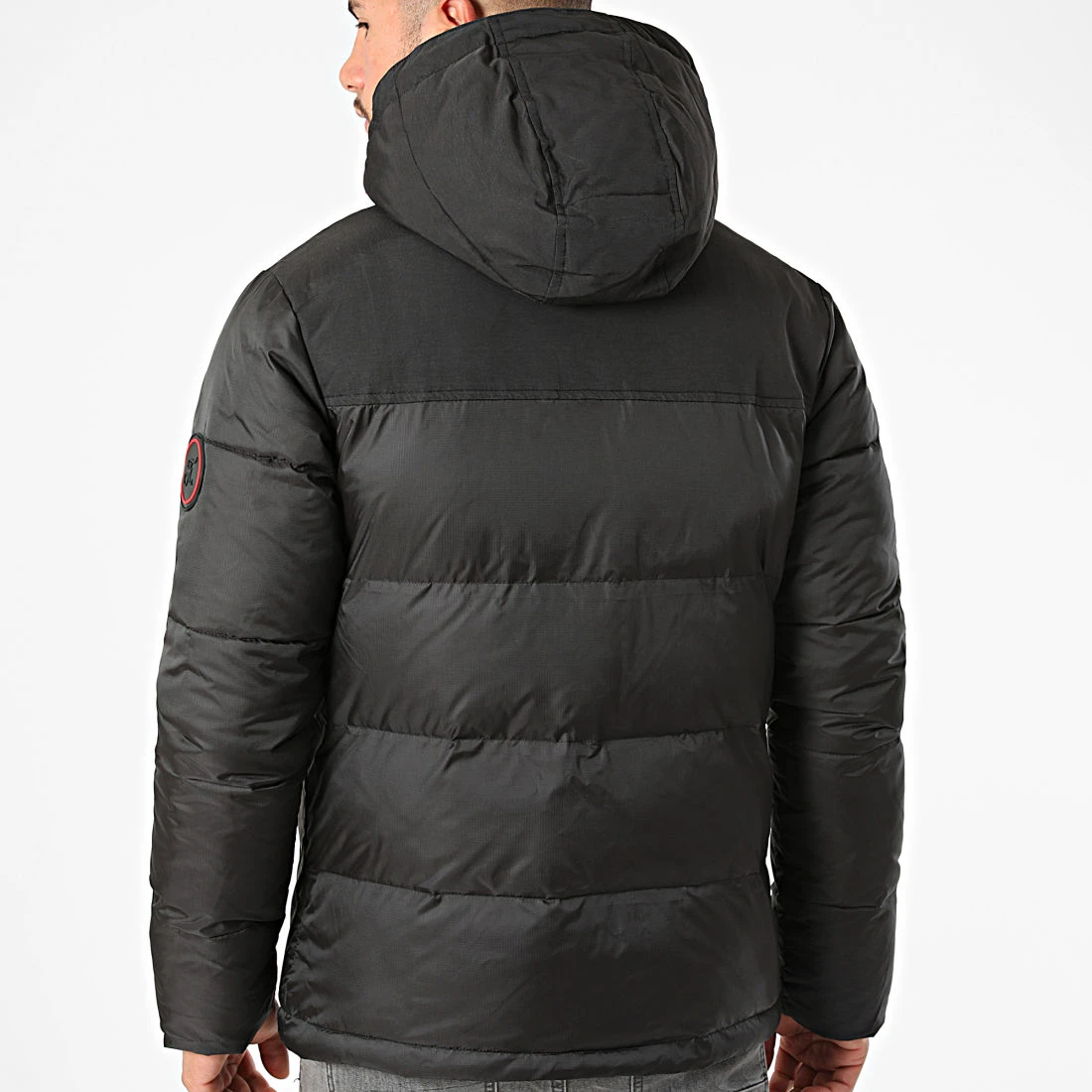 Doudoune Capuche Premium Puffer Jacket Noir Rouge - Final Club 6 Doudoune Capuche Premium Puffer Jacket Noir Rouge - Final Club – Image 4