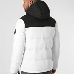 Doudoune Capuche Premium Puffer Jacket Blanc Noir Rouge - Final Club -Final Club Soldes final club 269506 FAB FINAL 1150510 0006 20211116T080614 04