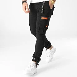 Pantalon Cargo Skinny Fit 718 Noir - Final Club | Style Urbain et Confortable -Final Club Soldes final club 287221 FAB FINAL 718 20220204T084915 03