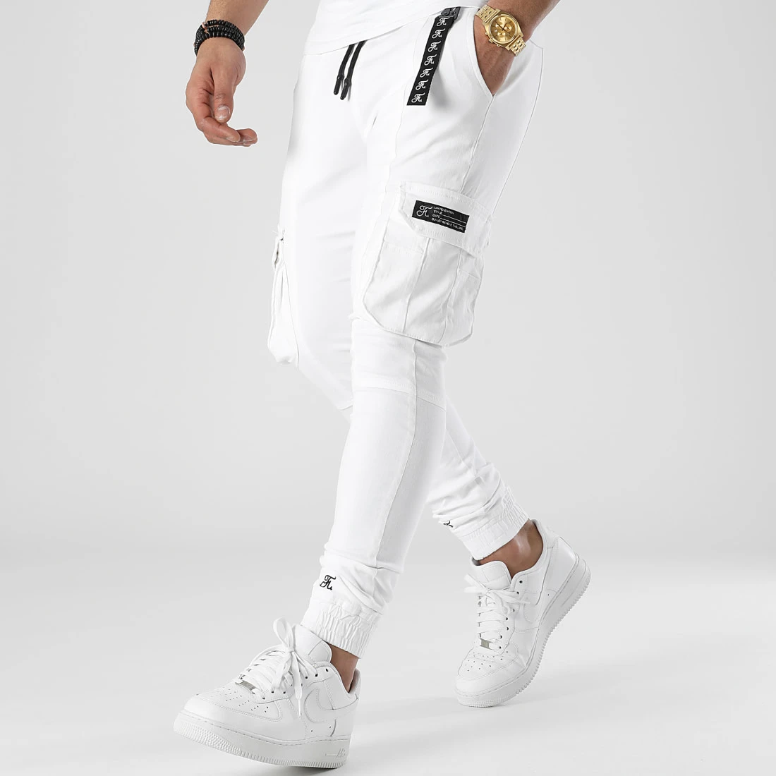 Nouveau 🤩 Pantalon Cargo 929 Blanc de Final Club 😍 - Confort et Style Urbain 5 Nouveau 🤩 Pantalon Cargo 929 Blanc de Final Club 😍 - Confort et Style Urbain – Image 3