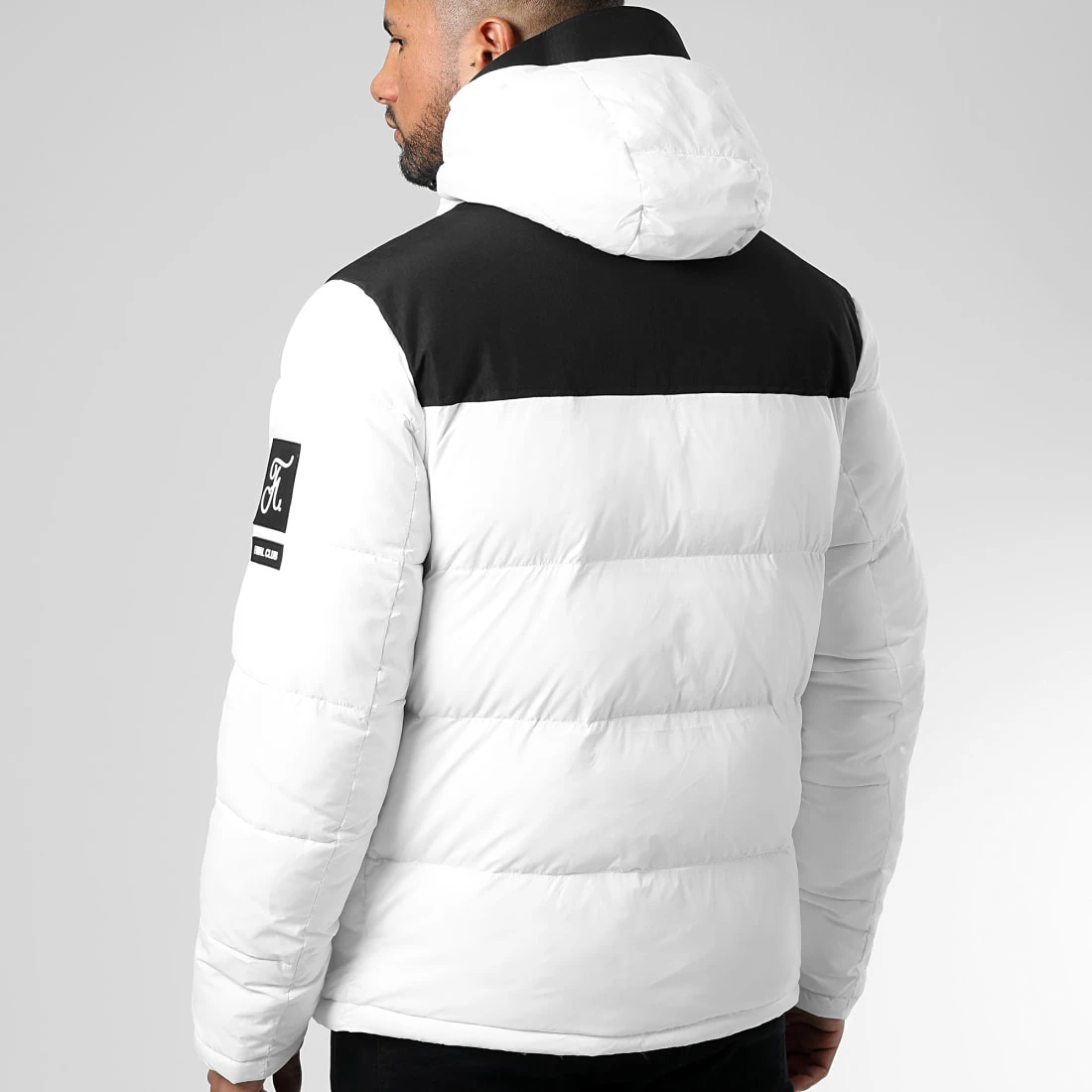 Nouveau Doudoune Capuche Dark Interstellar 0016 Blanc - Final Club | Veste Chaude et Stylée 6 Nouveau Doudoune Capuche Dark Interstellar 0016 Blanc - Final Club | Veste Chaude et Stylée – Image 4