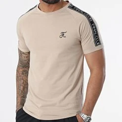 Tee Shirt Avec Bandes Et Broderie 997 Beige de Final Club | T-shirt Homme Décontracté